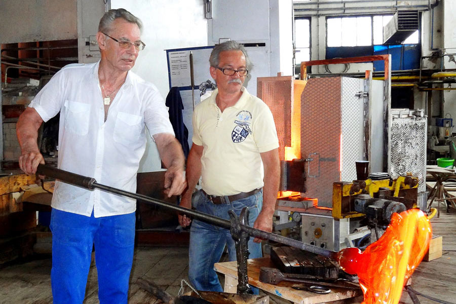 Mundblashütte in der Glashütte Stölzle Bärnbach